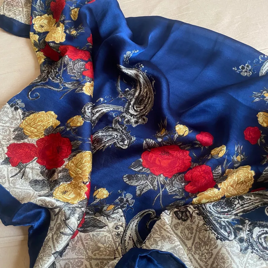 روسری ابریشم