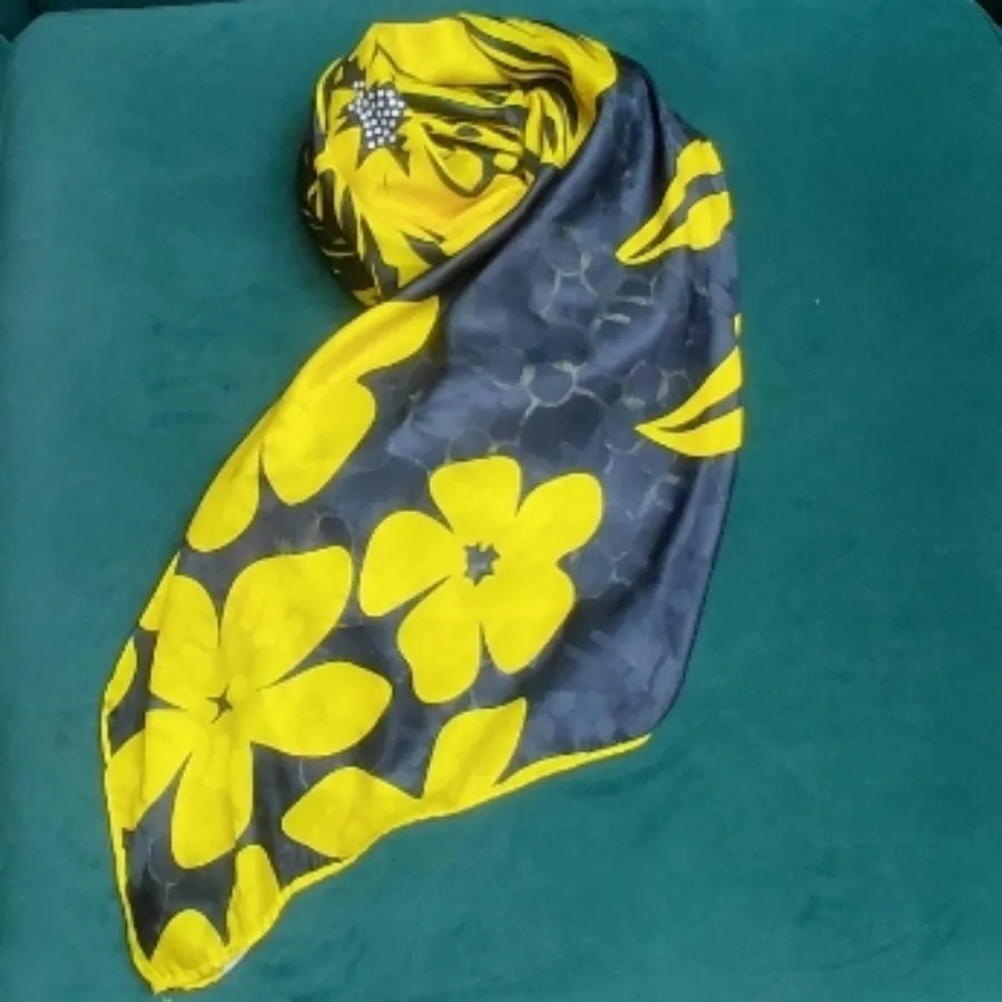 روسری مجلسی قواره دار