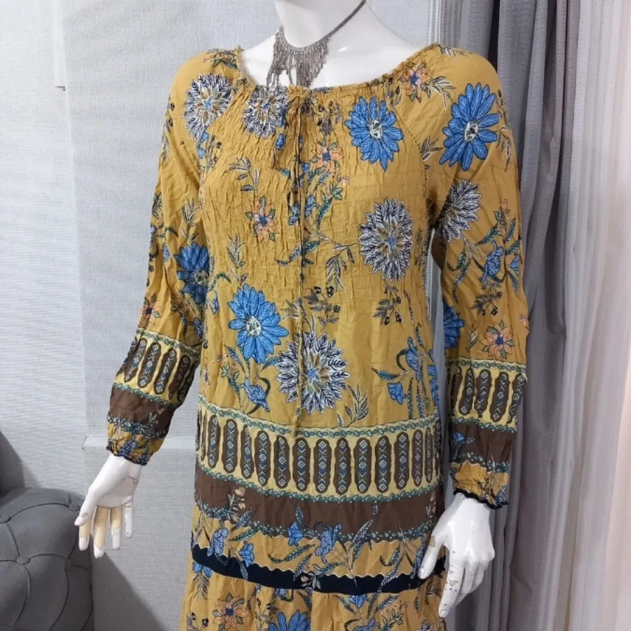 پیراهن ساحلی