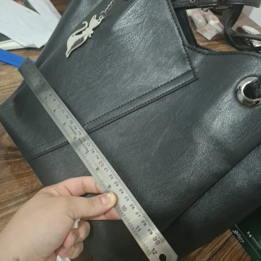 کیف ایستاده