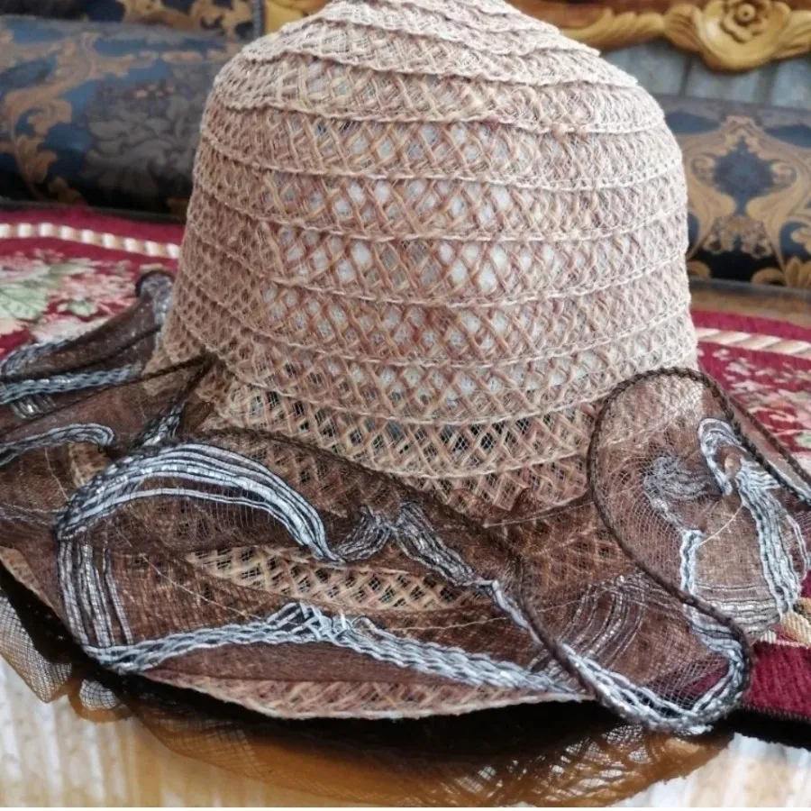 کلاه حصیری بچگانه