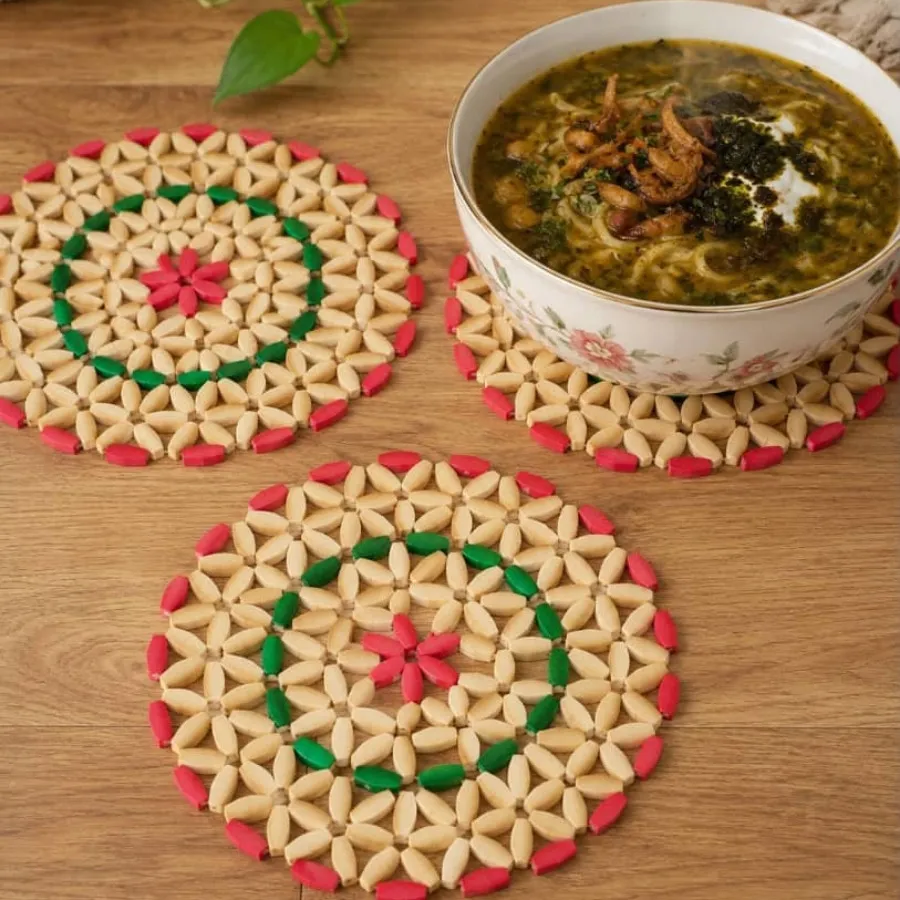 زیر قابلمه ای چوبی