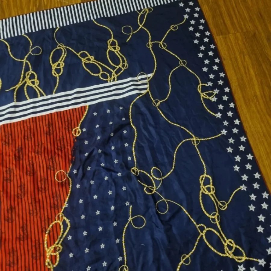 روسری  ابریشم دور دست دوز