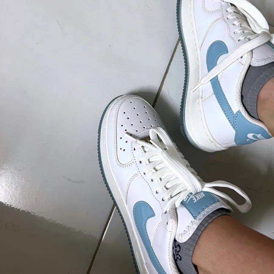 کتانی NIKE air force آبی