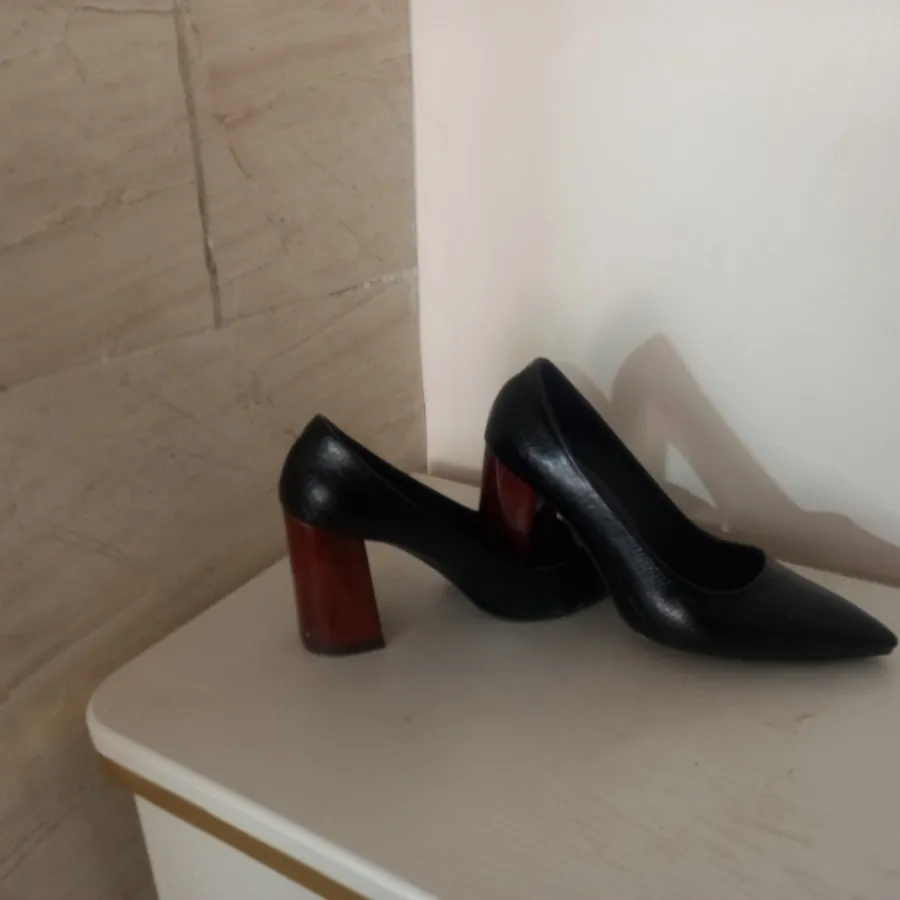 کفش پاشنه بلند مجلسی