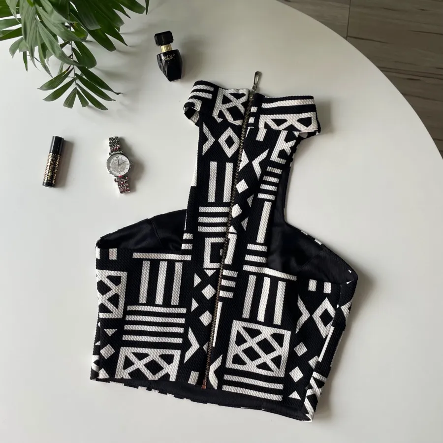 کراپ تاپ مهمونی