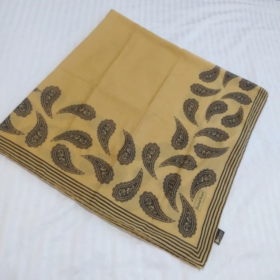 روسری نخی
