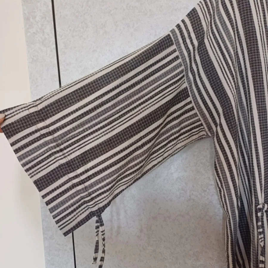 شومیز راه راه