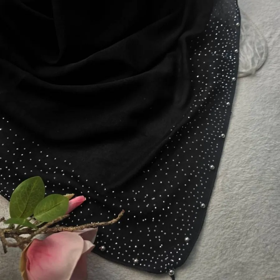 روسری مشکی
