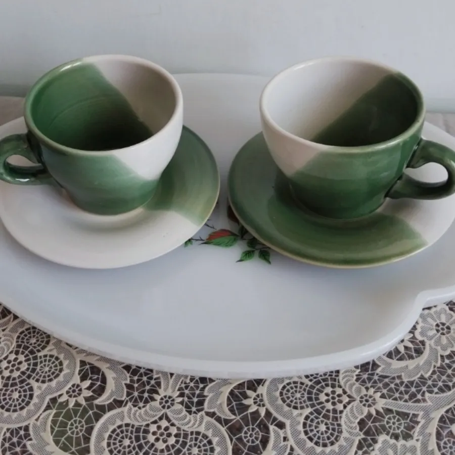 فنجان و نعلبکی سرامیکی