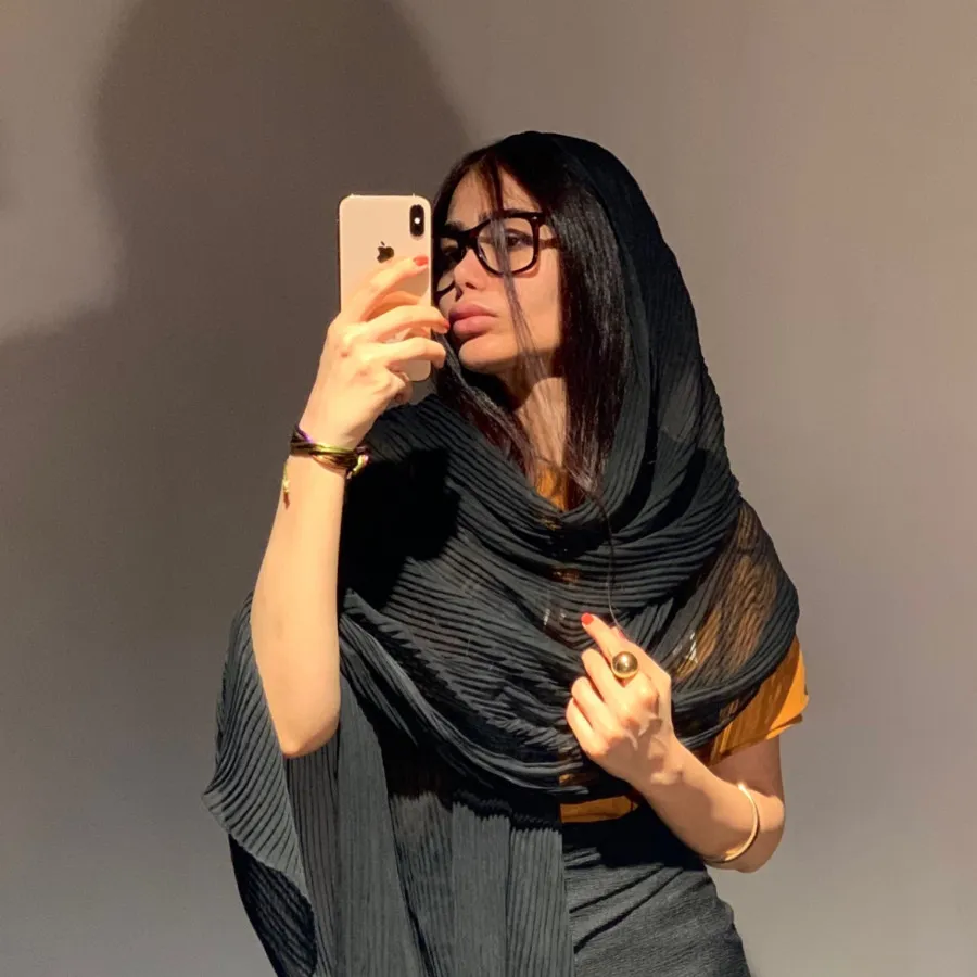 شال پلیسه مشکی