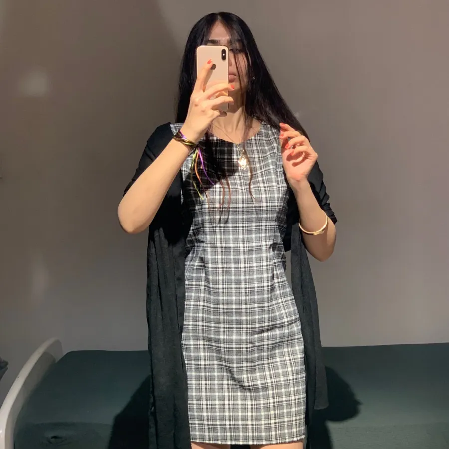 پیراهن زنانه