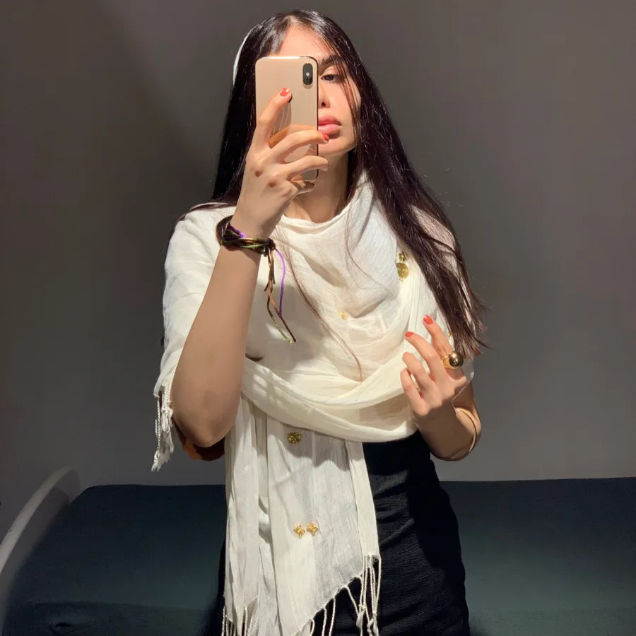شال سفید