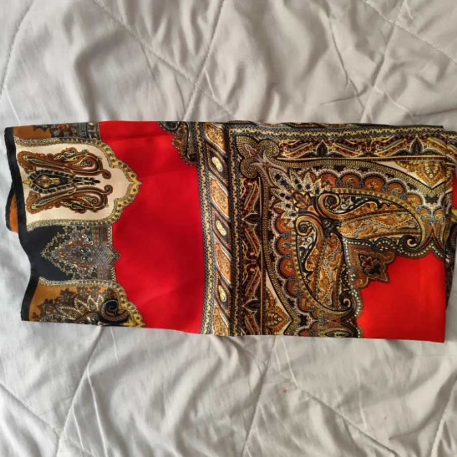 روسری ساتن ابریشم