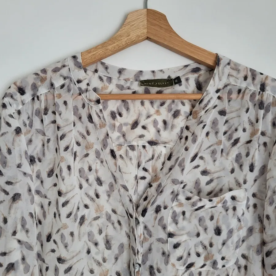 شومیز برند MINT VELVET