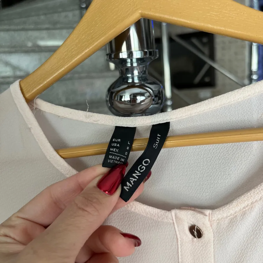 شومیز اورجینال mango