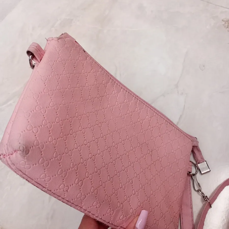 کیف دوشی طرح گوچی