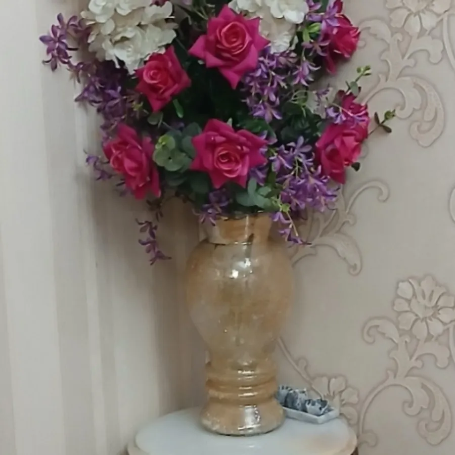 گل و گلدان مصنوعی