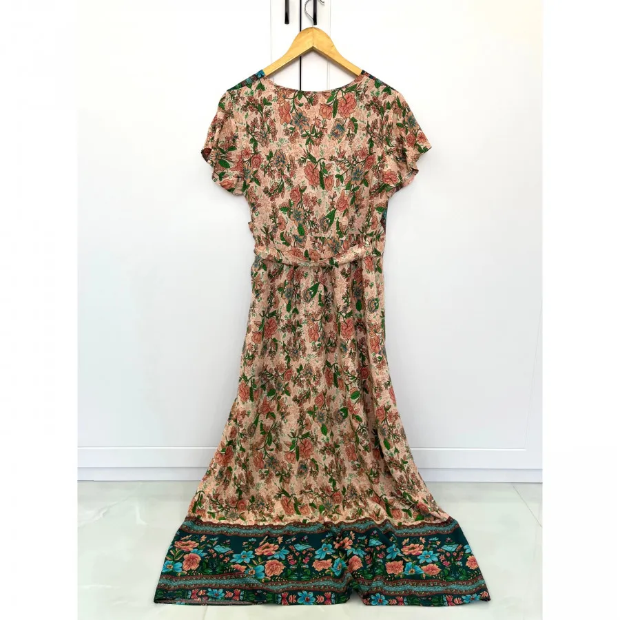پیراهن ساحلی
