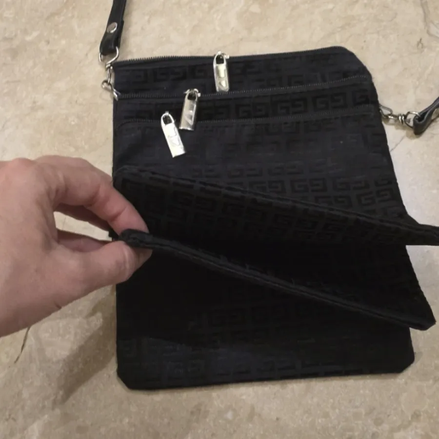 کیف crossbody