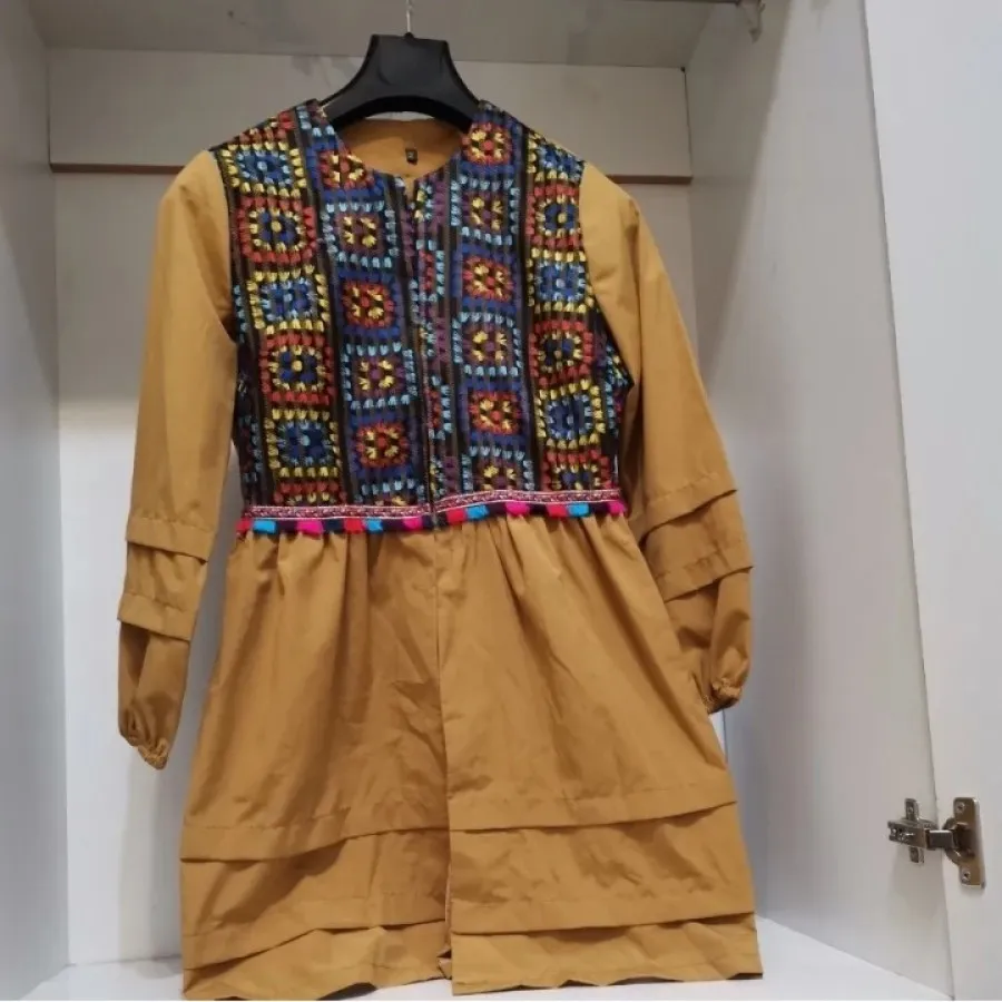 مانتو سنتی کرم خردلی