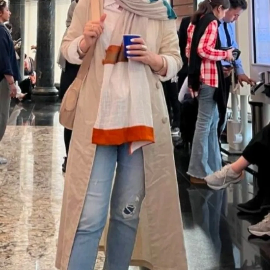 مانتو لینن