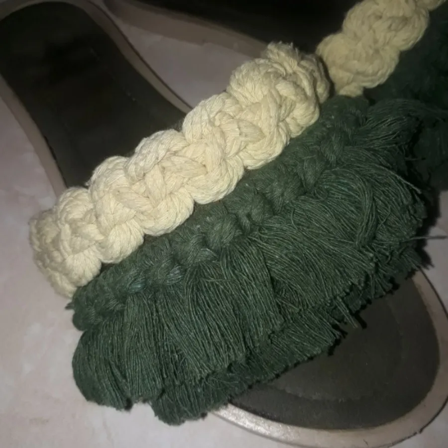 دمپایی مکرومه