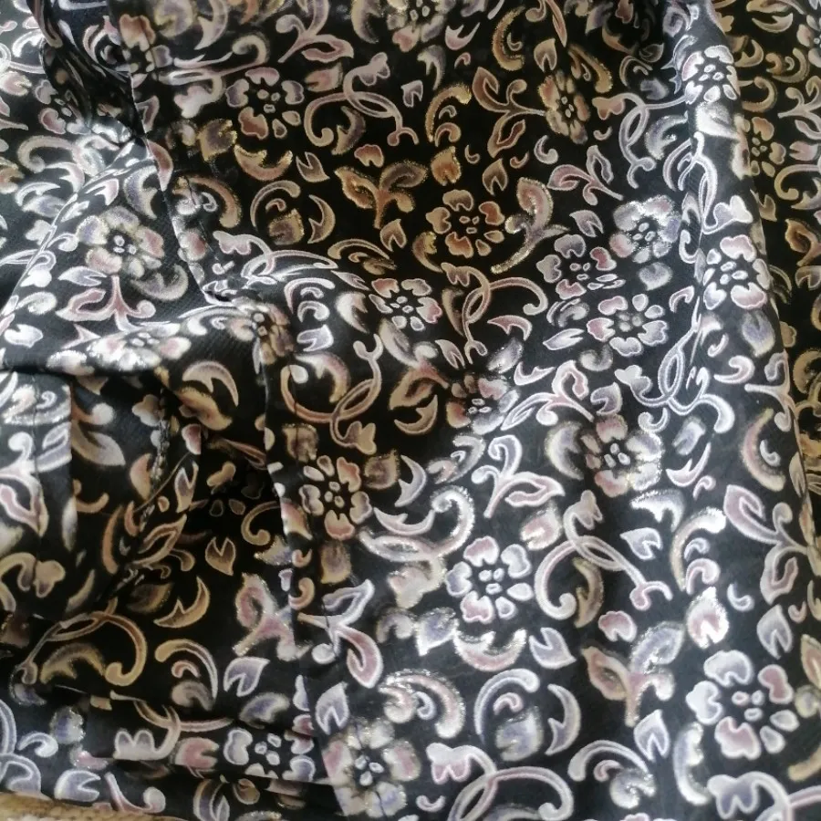 چادر دوخته نونو