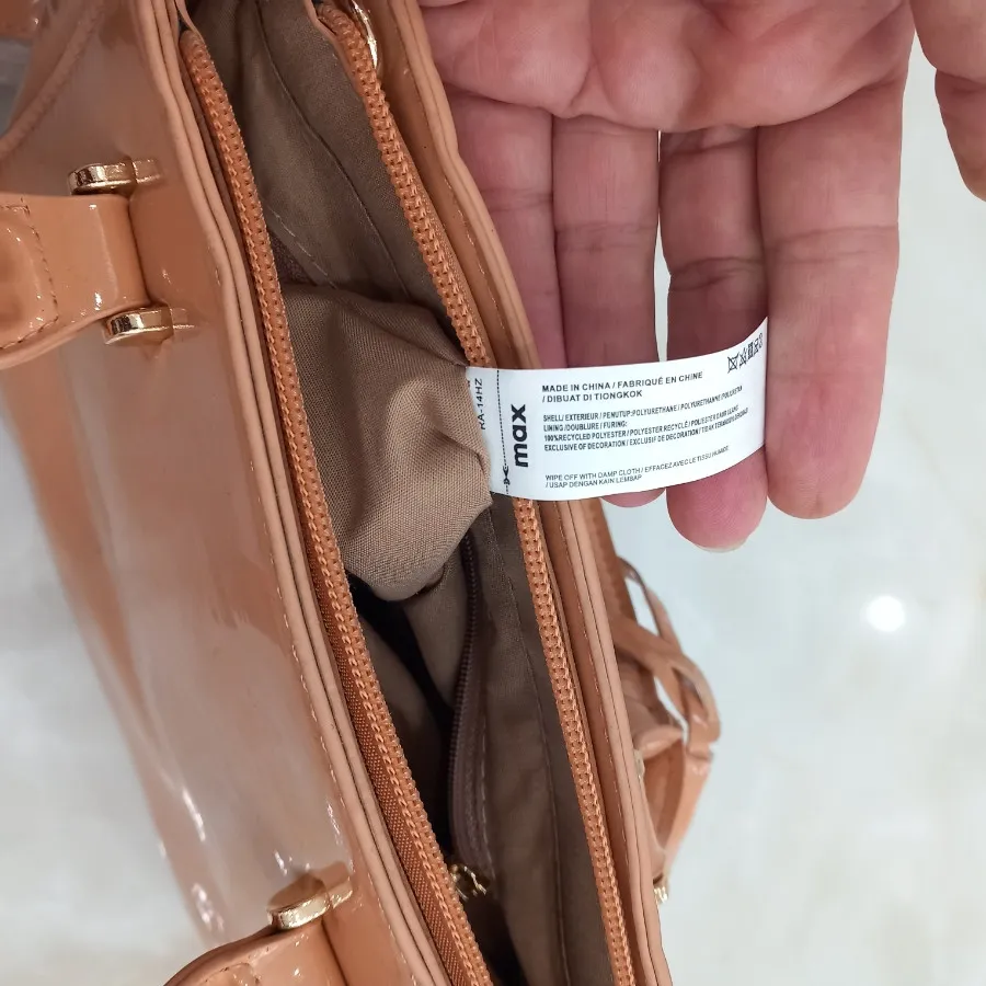 کیف ورنی برند max