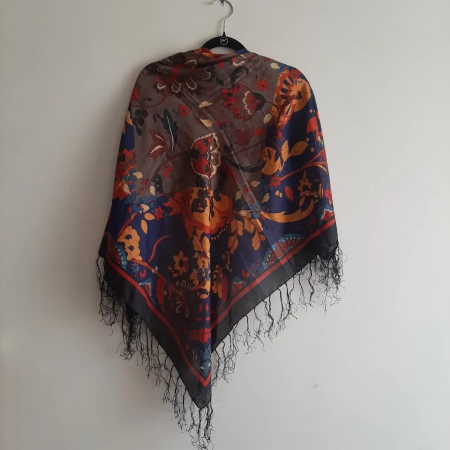 روسری ابریشم