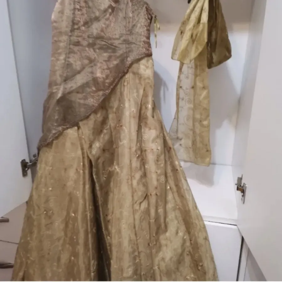 لباس مجلسی سبز ترک