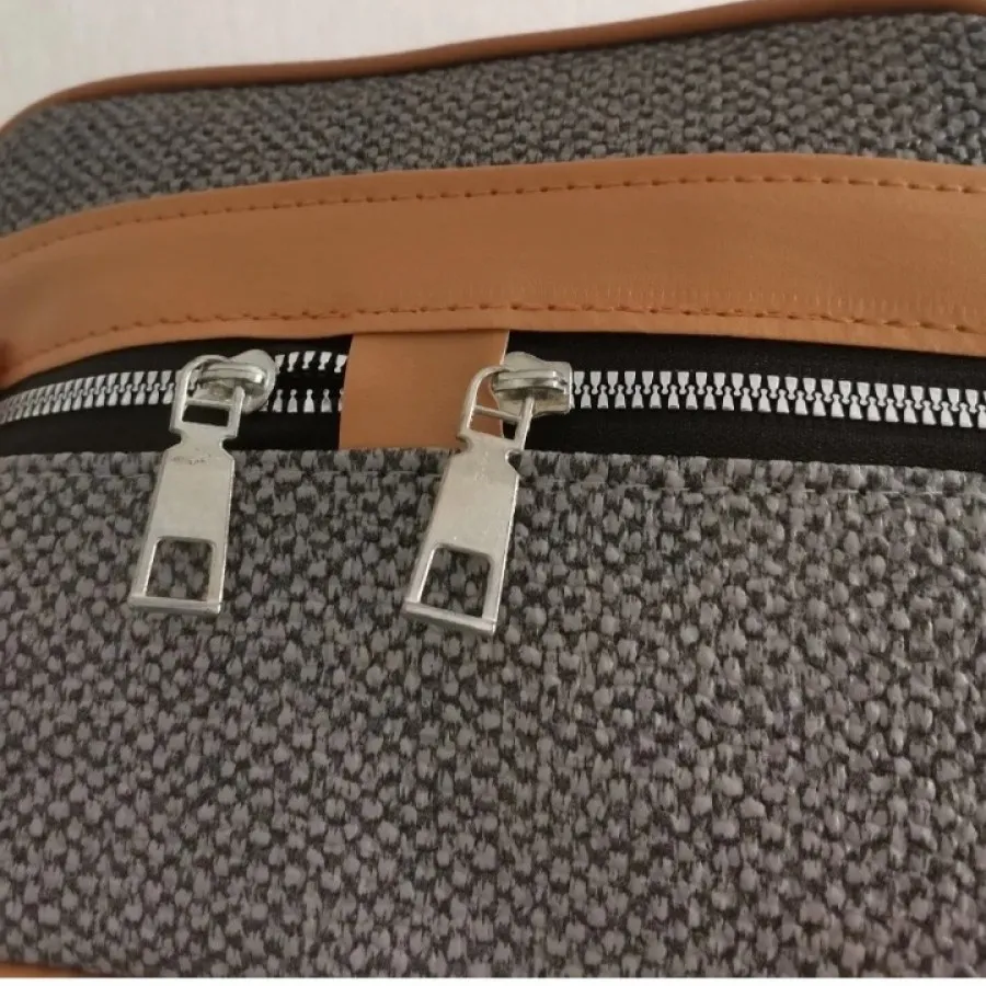 کیف آکبند طوسی