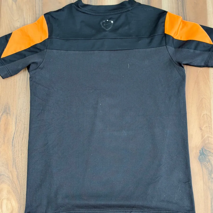 تیشرت ورزشی Nike original