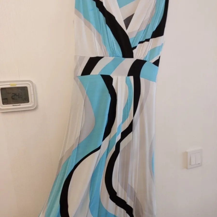 پیراهن زنانه