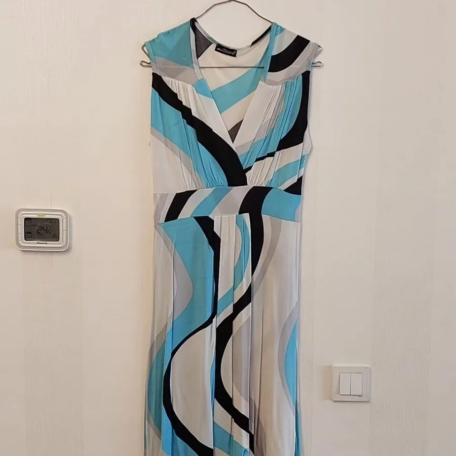 پیراهن زنانه