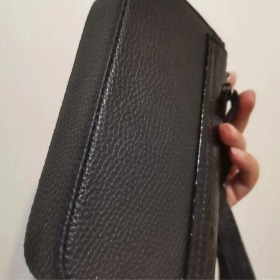 کیف مشکی طرح سنگی