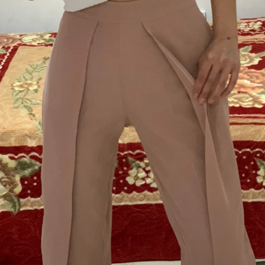 شلوار زنانه