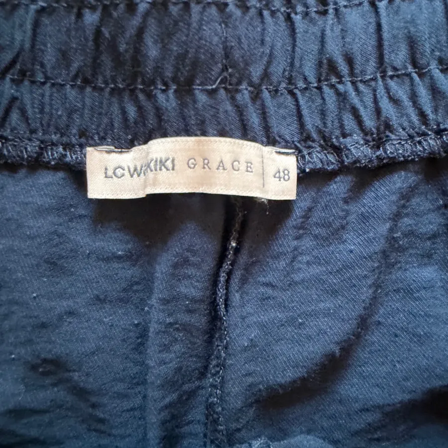 شلوارک lc waikiki