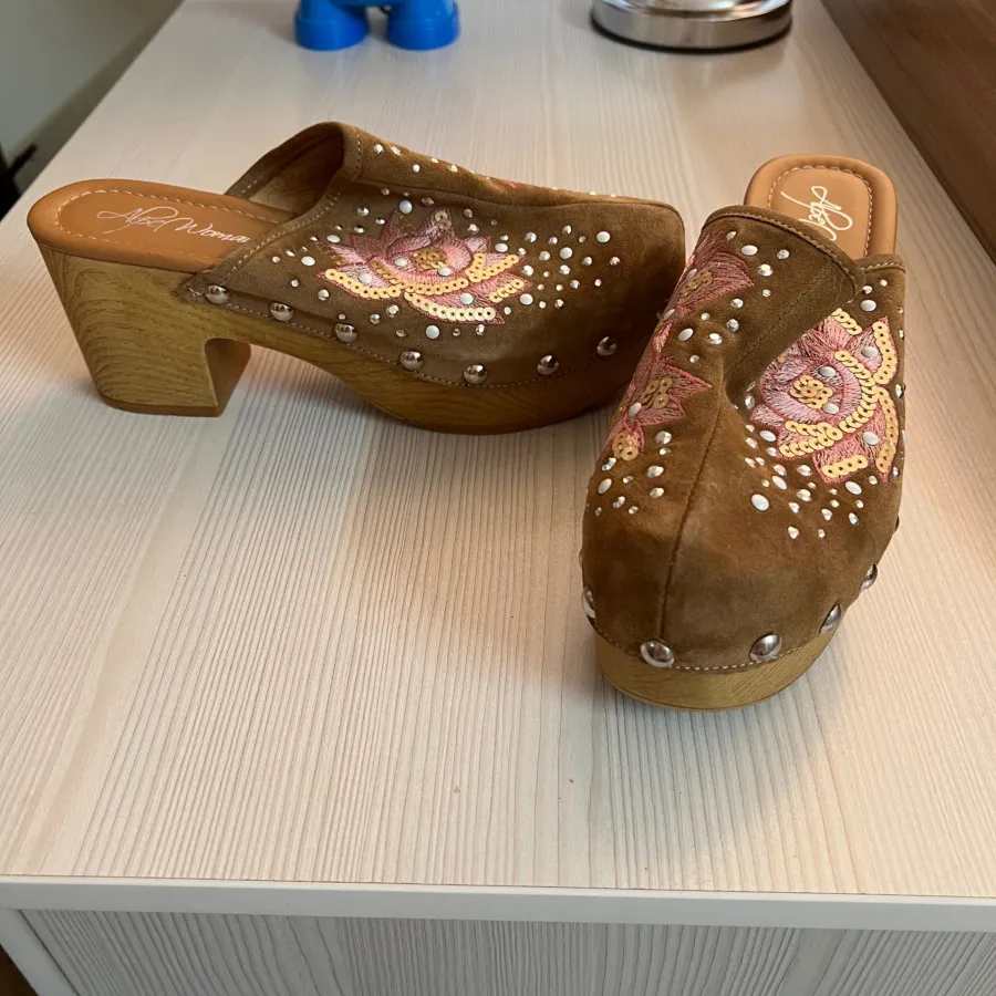 صندل اسپانیایی
