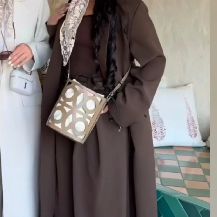 کت بلند قهوه ای