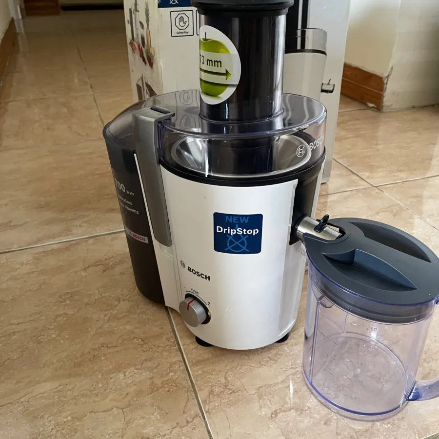آبمیوه گیری بوش