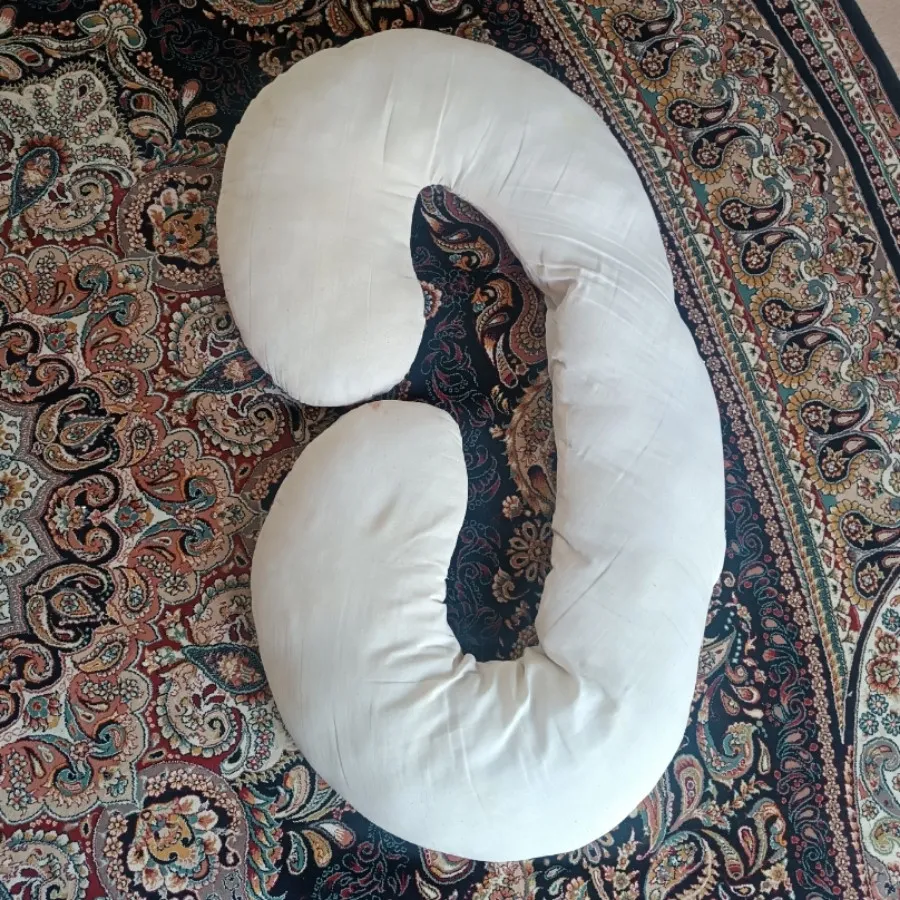 بالش بارداری c شکل
