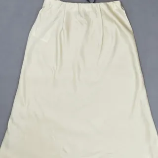 دامن ساتن اسمارا