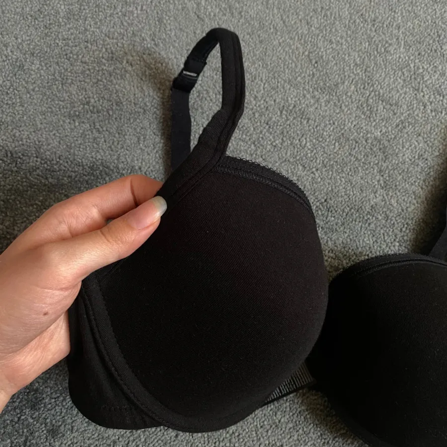 سوتین اسمارا آلمان 85 B