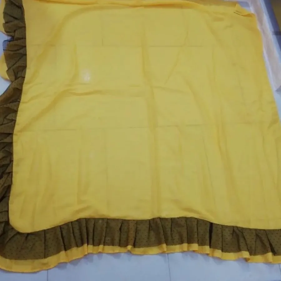 روسری دورچیندار