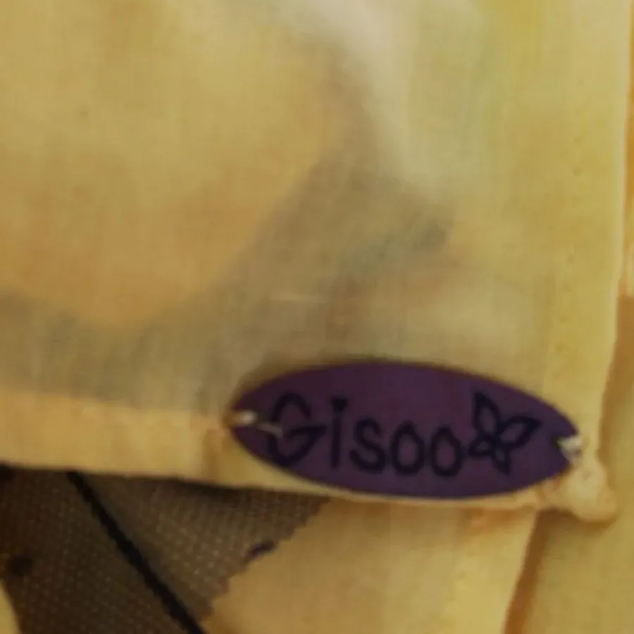 روسری دورچیندار
