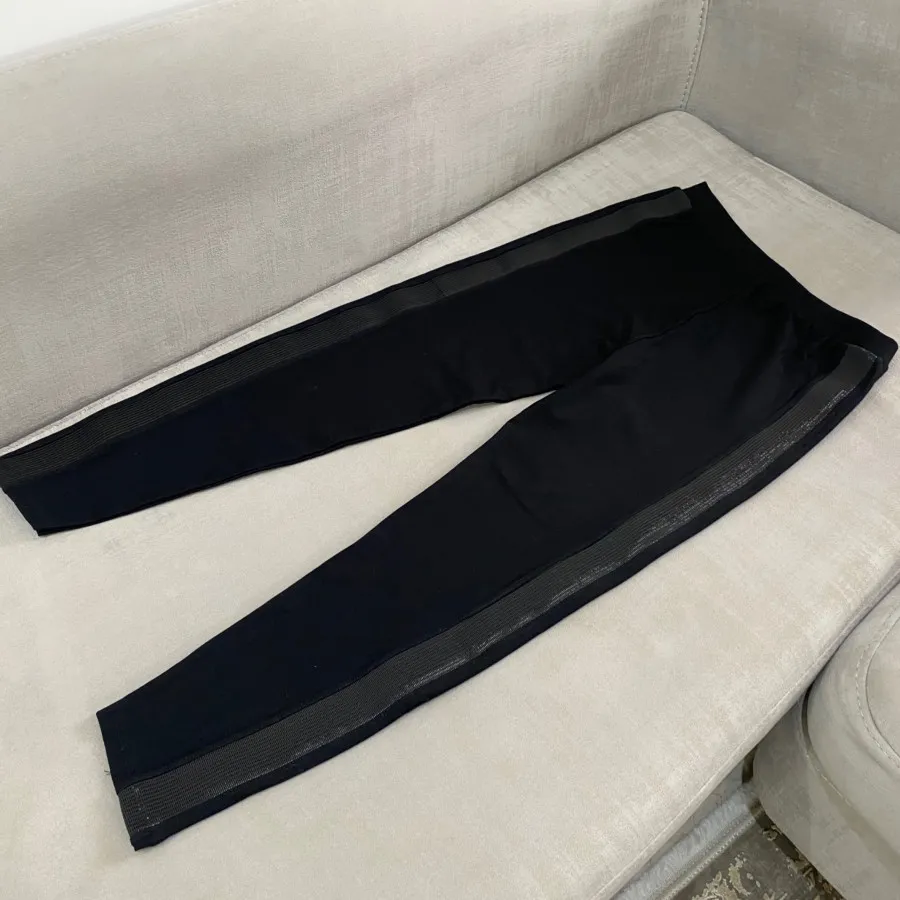 لگ مشکی
