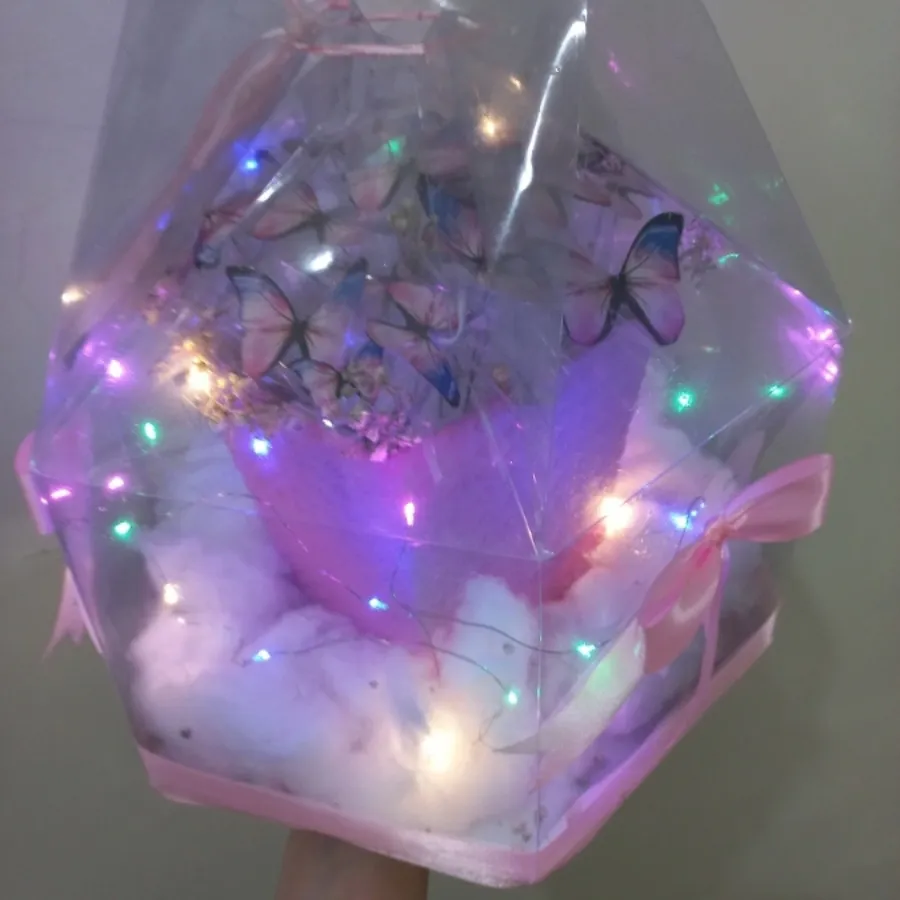 باکس گل پروانه چراغدار
