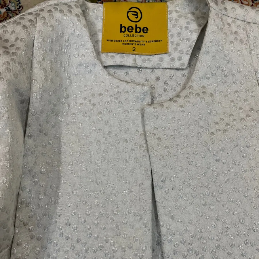 مانتو عروسکی
