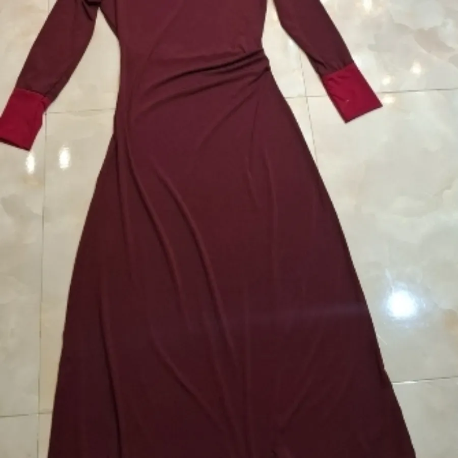 پیراهن زنانه